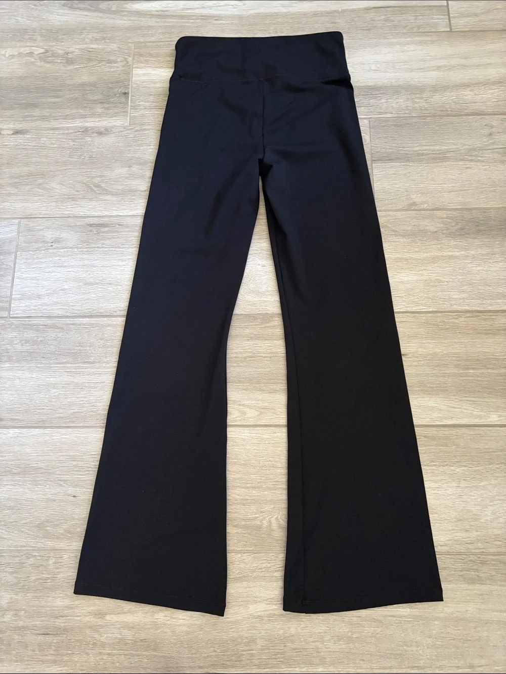 American Eagle Black The Everything Flare Pants Leggings Size Medium - Picture 9 of 9
